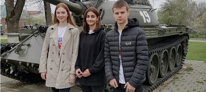 Студенты группы П-193 посетили Аллею Воинской Славы в станице Пшехской.
